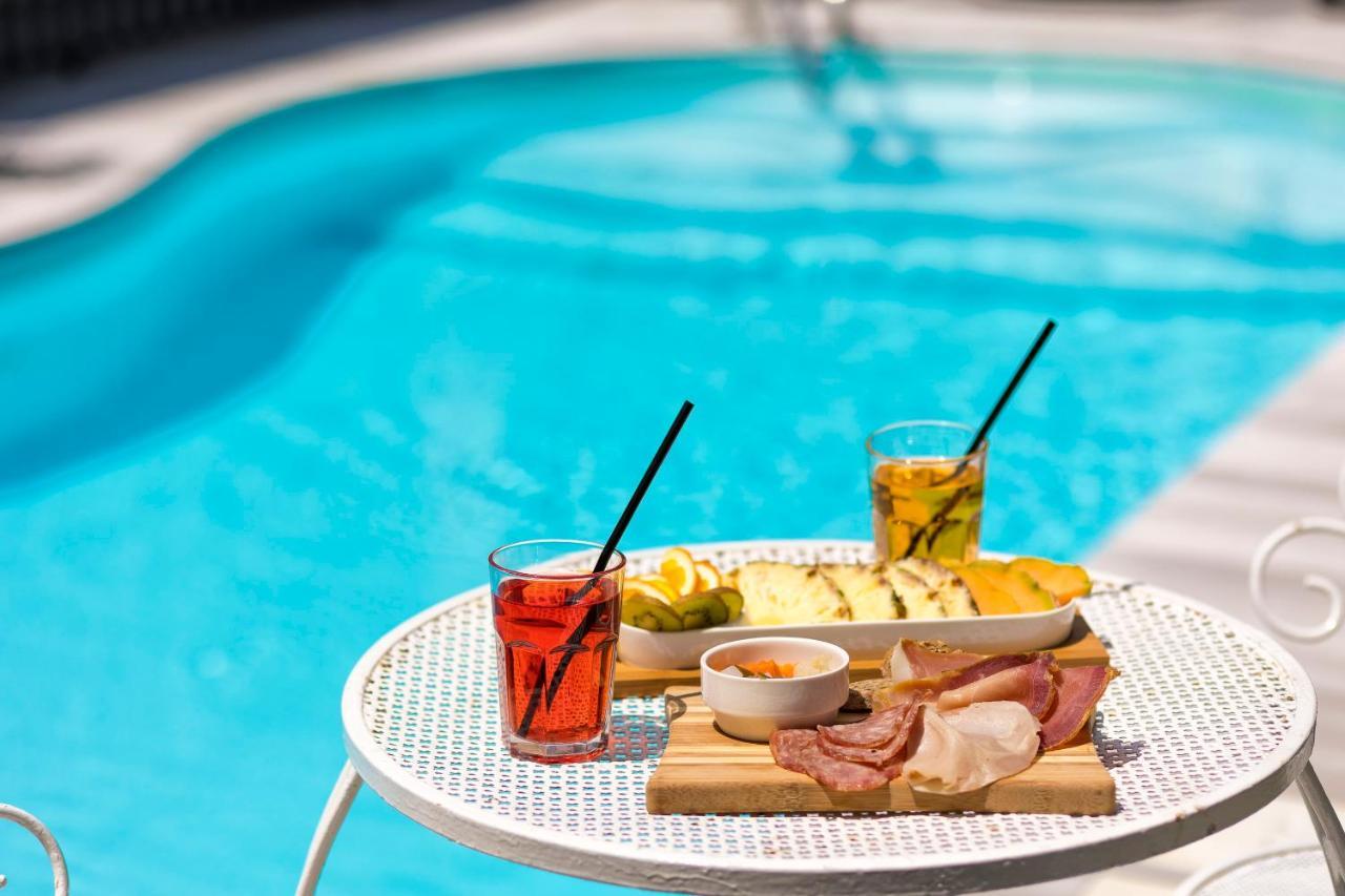 Hotel Condor-New 2024-Con Piscina Riccione Bagian luar foto