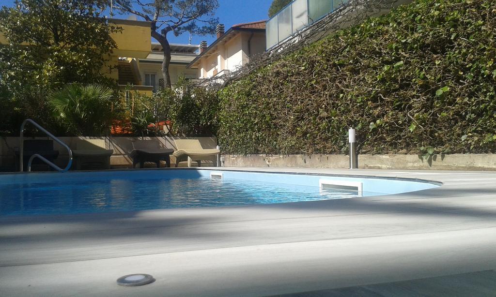 Hotel Condor-New 2024-Con Piscina Riccione Bagian luar foto